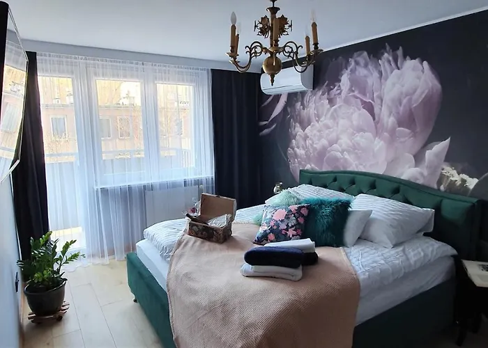 Your Place Mokotowska Apartment